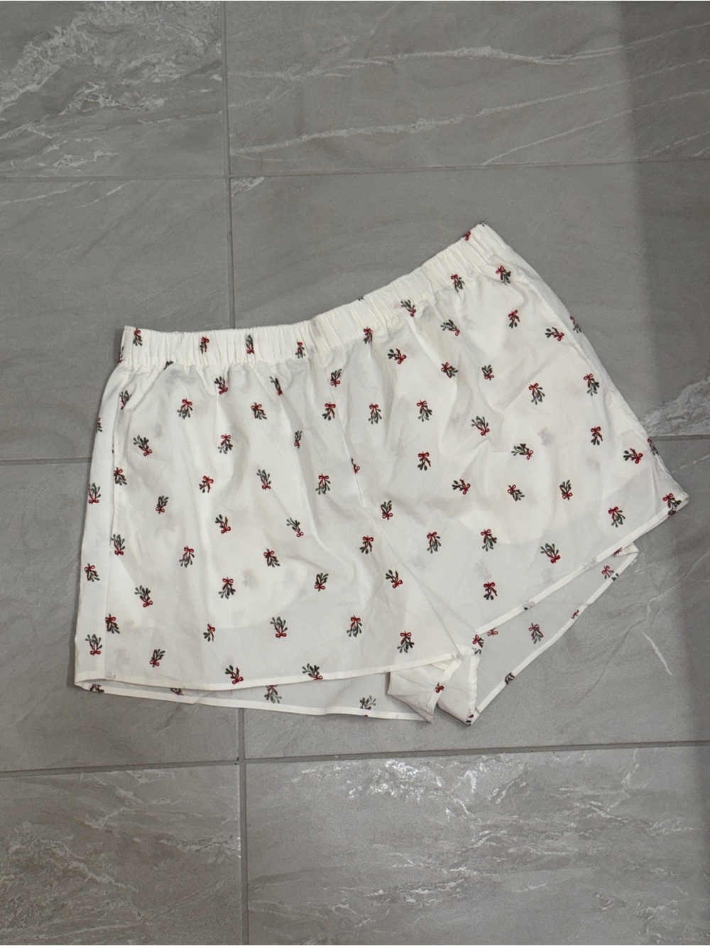 Hollister White Christmas-Print Women's Sleep Shorts Holiday Sleepover